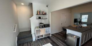 19505 Meridian Street Gallery 6