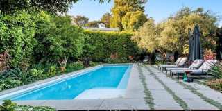 162 Throckmorton Avenue Gallery 8