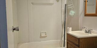 3 bedroom 1 bathroom for rent! Gallery 7