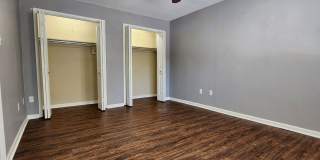 FOR RENT 1 bedroom, 1 bathroom, upper floor condo. Gallery 9