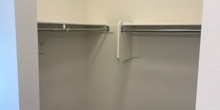 The Crest at Skyline Now offering up to 8 weeks FREE rent! Call today to schedule your tour: (480) 390-5392 Gallery 28