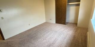 1 Bedroom 1 Bathroom at Hollywood Park Apartments Gallery 19