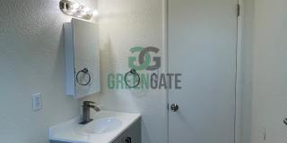 325 W H St Gallery 24