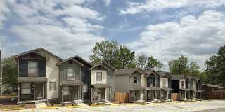 Newly Constructed 2/2 Townhouse in Batesville! Gallery 1