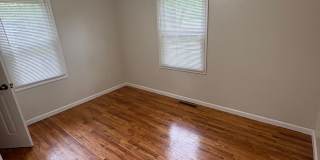 3 Bedroom / 2 Bath Updated Home / Large Fenced Yard / Brand-New Multi-Level Deck Gallery 15
