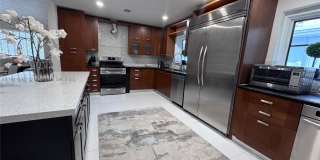 1332 Van Buren St (AVAIL 04/01/2026) Gallery 8