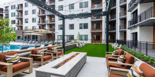 The Hudson Gallery 4