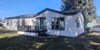 Renovated 3-Bedroom, 2-Bedroom Manufactured Home with a Spacious Yard in Hayden Gallery 1