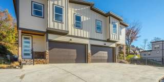 650 Ladd Avenue Gallery 3