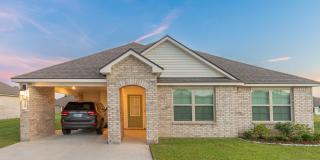5400 Greenridge Lane Gallery 1