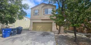 4 Bed 2.5 Bath Gallery 1