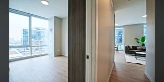 201 W Chestnut Gallery 13
