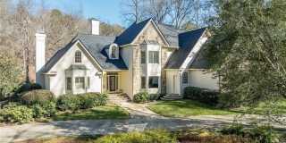 325 Riverhall Court Gallery 1