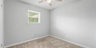 1404 W Pine Street Gallery 12
