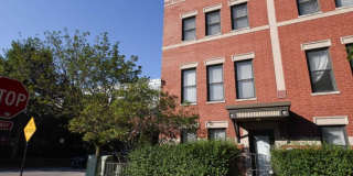 1000 Crosby Gallery 1