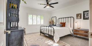 1321 7th Street Gallery 39