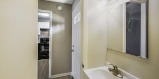 Pine Ridge Apartments Gallery 6