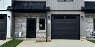 Beautiful new townhouse with garage! First month is free! Gallery 1