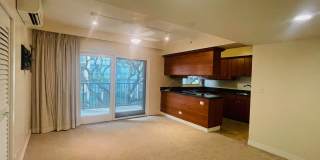 Rarely available 1-bedroom 1-bath condo in 21 Craigside Gallery 5