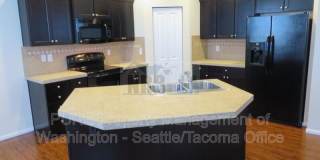 1917 201st St E Gallery 4