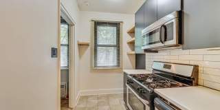 Stylish 1 Bedroom Condo in Foggy Bottom! Gallery 12