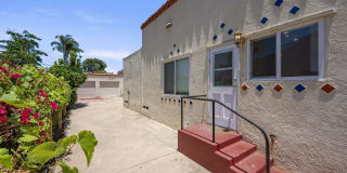 1428 Upas Street Gallery 21