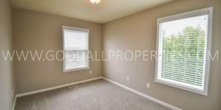 3 Bedroom 2 Bath Townhome End unit in Glenn Village!!! Gallery 12