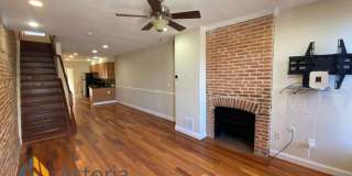 Stylish 2 Bedroom with Spa Bath, Hardwood Floors and Parking Gallery 7