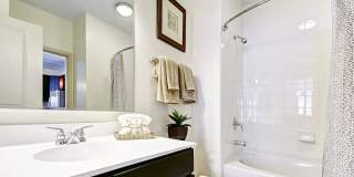 Eastside Flats Apartments Gallery 4