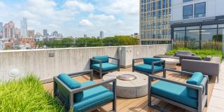 Lincoln Square Gallery 47