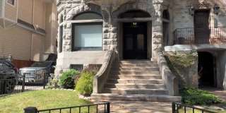 5136 S Blackstone Ave- 36-1F Gallery 14