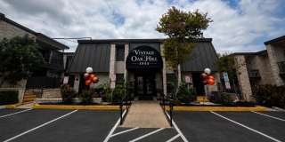 Vintage at Oak Hill Gallery 182