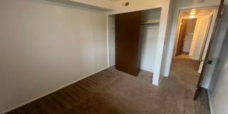 Spacious 2 bed/2 bath in Millcreek-**Move in Special-1/2 off first month** Gallery 25
