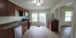 3 Bedroom, 1 Bath, Available July 2026 Gallery 22