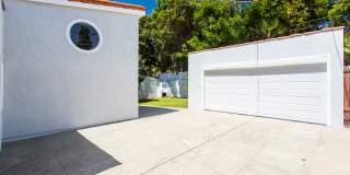 Beautiful spacious house Gallery 30