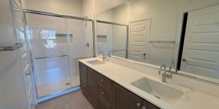 Never-Lived-In, Beautifully Upgraded Three-Story Condo Gallery 9