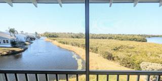 Seasonal/short term 2/2 vacation condo close to Anna Maria Gallery 17