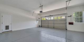 South Town Fully Furnished Home! Gallery 34