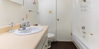 Candlewyck Gallery 14