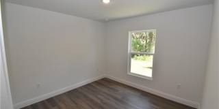 3393 Fergus St Gallery 17