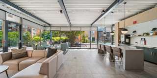 1717 Evanston Gallery 17