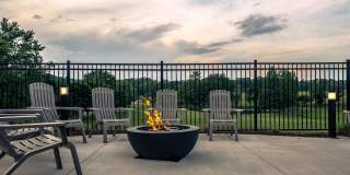 Foxridge Apartment Homes Gallery 14