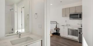 Fifty-Two Apartments - Student Housing Gallery 19