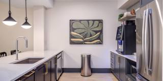 712 Tucker Gallery 12