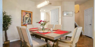 18730 Hatteras Street Gallery 18