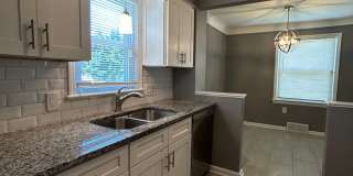 Spacious 3-Bedroom, 2-Bath House in South Euclid Gallery 3