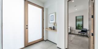 200 N DOHENY Dr Gallery 23