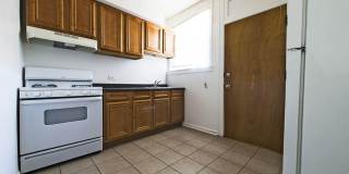 8056 S Drexel Ave Gallery 16