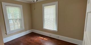 Bungalow in Charlotte with 2 bedrooms, 2 baths Gallery 15