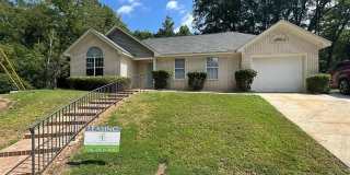 2945 Pointewest Drive- 2 bed/2 bath home right by the Augusta National! 2945 Pointewest Drive- 2 bed/2 bath home right by the Augusta National! Gallery 1
